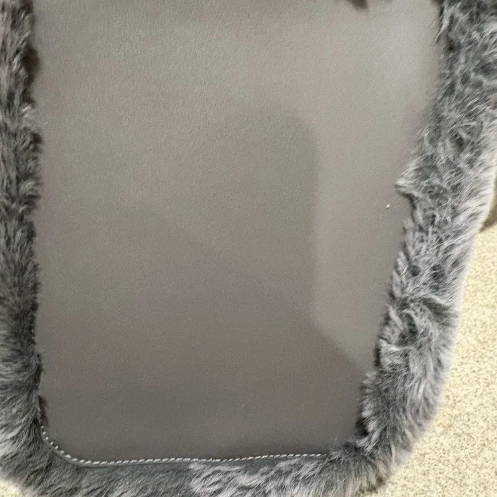 Kate Spade Gray Shoulder Bag/crossbody with Plush Texture - Picture 7 of 14